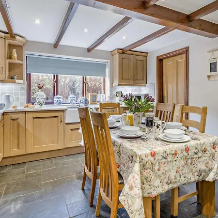 Сasa de vacaciones 5 Bed In Cleator Oc-sz529 *
